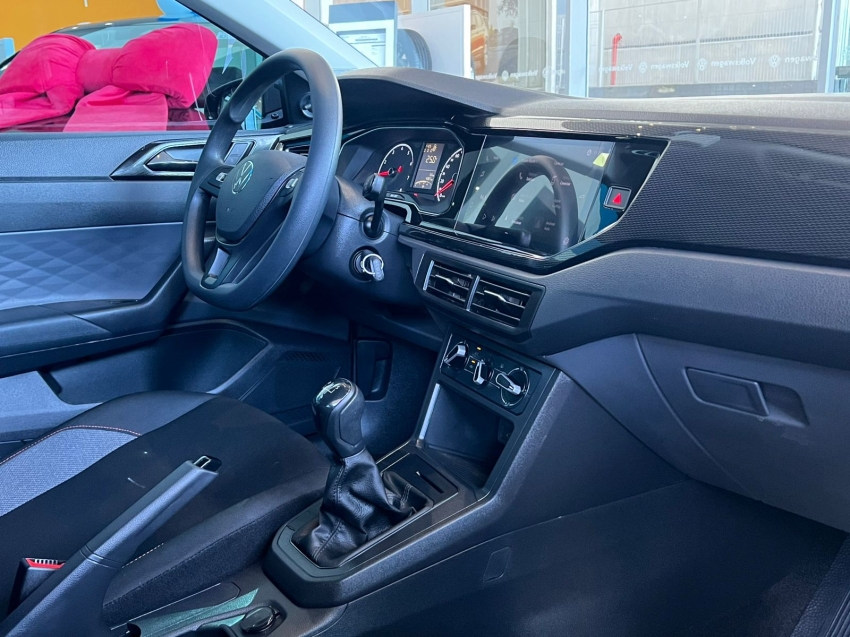 volkswagen polo 1.0 mpi track manual gasolina 4p 2025