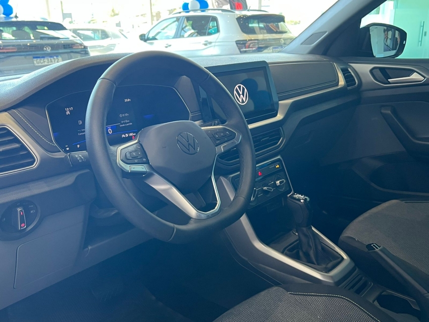 volkswagen t-cross 1.0 200 tsi total flex automatico gasolina 4p 2025