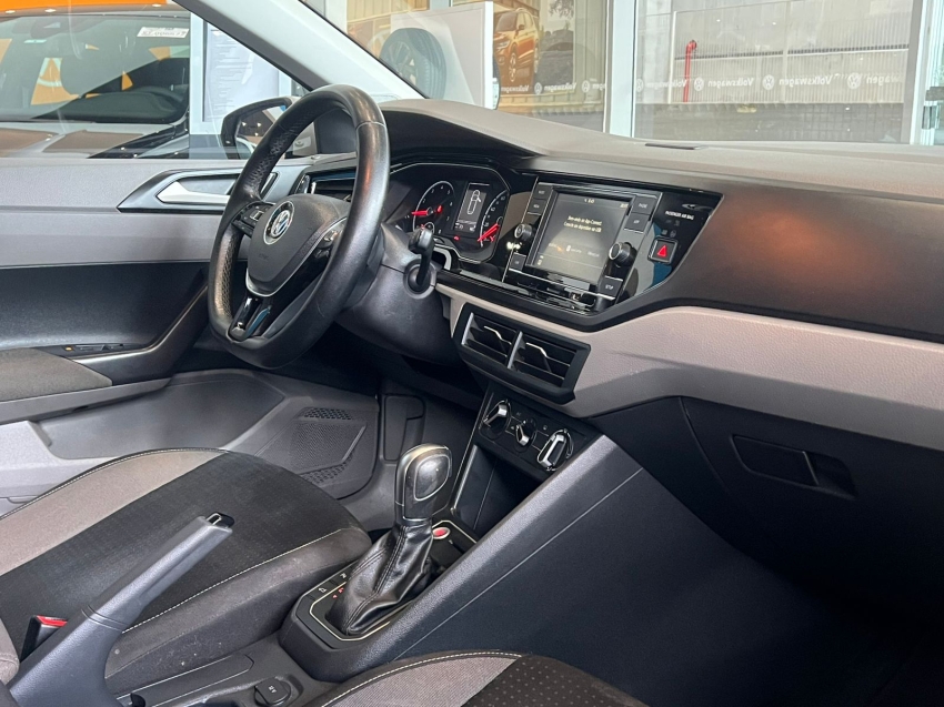 volkswagen polo 1.0 200 tsi comfortline automatico gasolina 4p 2018