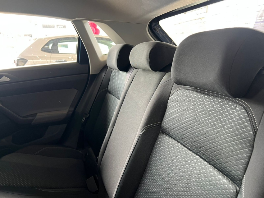 volkswagen polo 1.0 200 tsi highline automatico gasolina 4p 2018