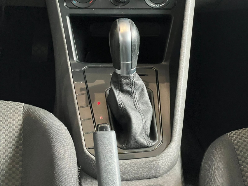 volkswagen virtus 1.6 msi total flex automatico gasolina 4p 2019
