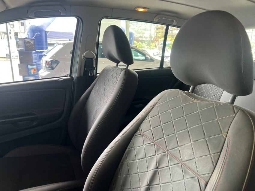 volkswagen fox 1.6 mi highline 8v flex 4p manual 1.0 gasolina 20144