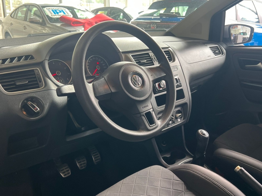 volkswagen fox 1.6 mi highline 8v flex 4p manual 1.0 gasolina 20143