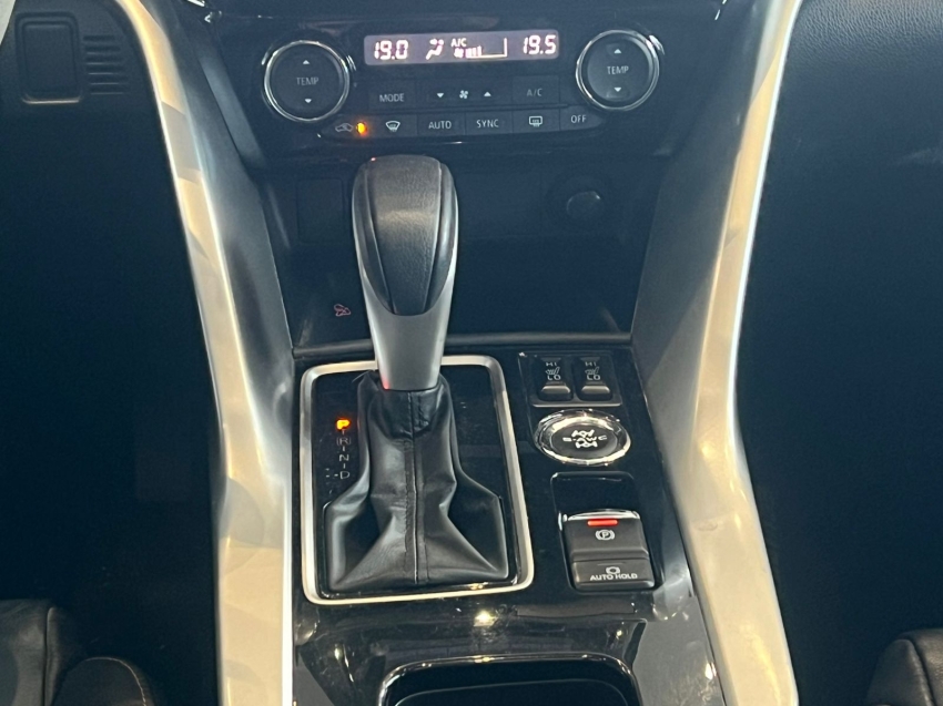 mitsubishi eclipse cross 1.5 mivec turbo gasolina hpe-s awd cvt 4p automatico 20208