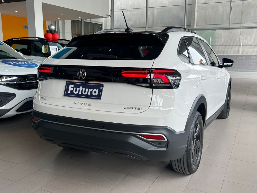 volkswagen nivus 1.0 200 tsi total flex comfortline automatico gasolina 4p 202213