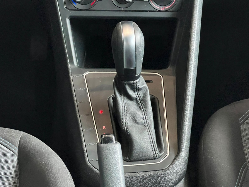 volkswagen nivus 1.0 200 tsi total flex comfortline automatico gasolina 4p 20228