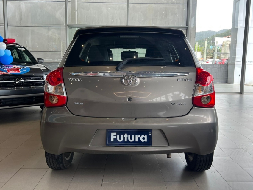 toyota etios 1.5 xls 16v flex 4p automatico gasolina 201712