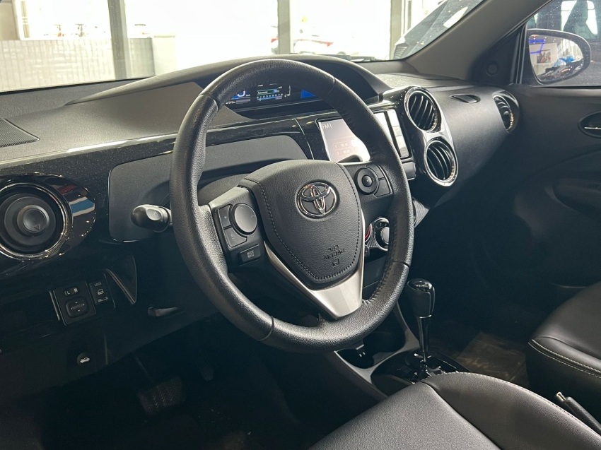 toyota etios 1.5 xls 16v flex 4p automatico gasolina 20173