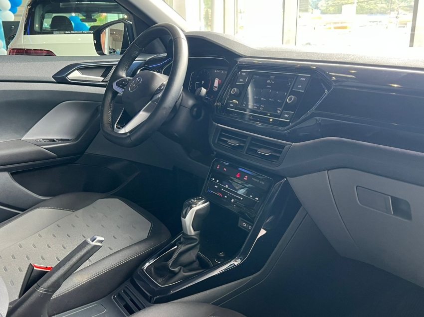 volkswagen t-cross 1.0 200 tsi total flex comfortline automatico gasolina 4p 20239