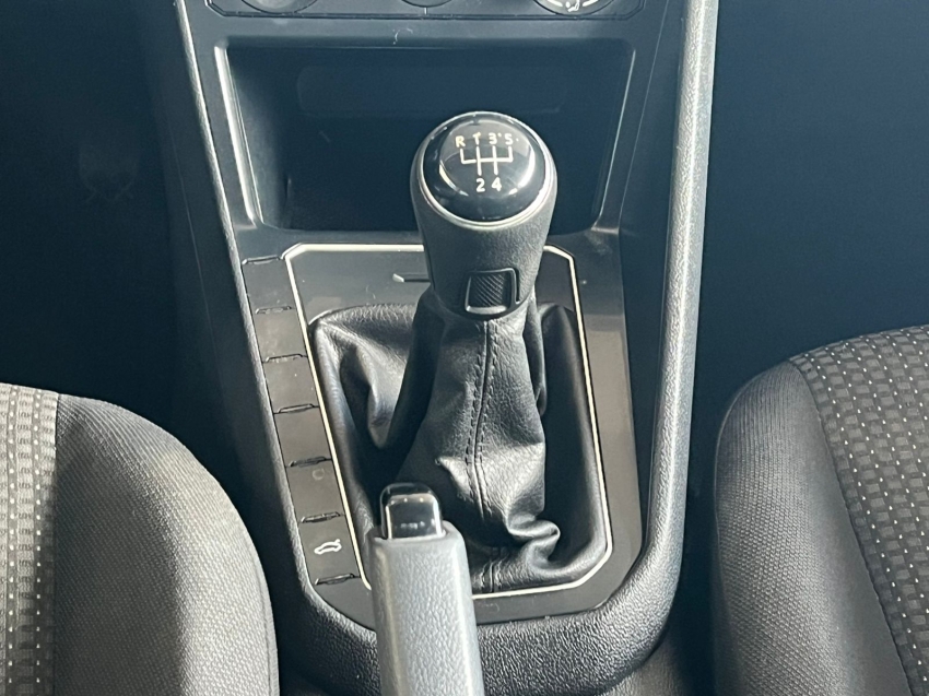 volkswagen polo 1.0 mpi total flex manual gasolina 4p 20208