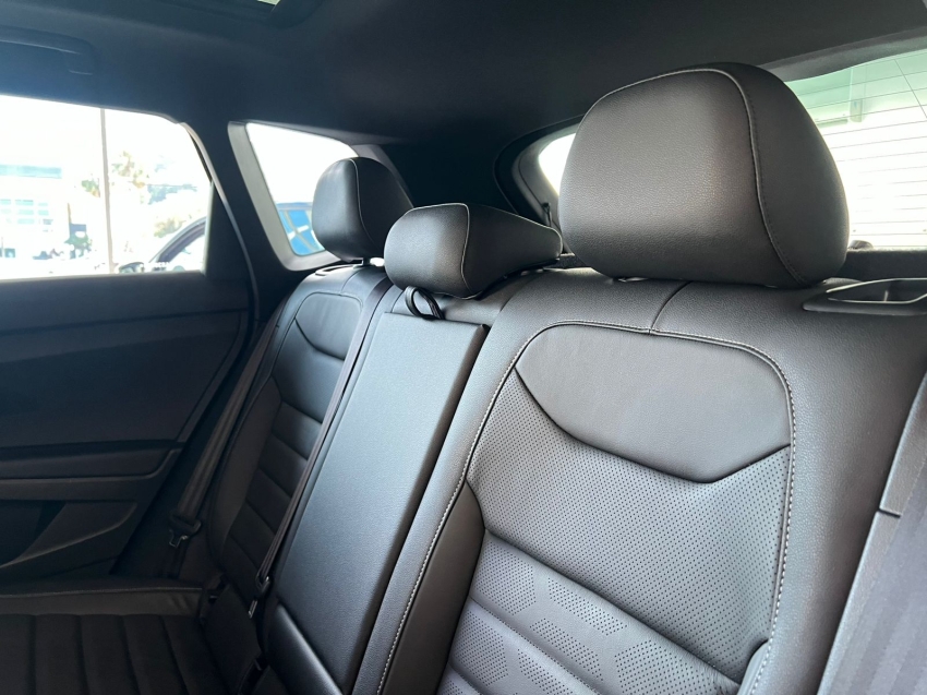 volkswagen taos 1.4 250 tsi total flex highline automatico gasolina 4p 202210