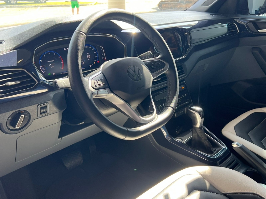 volkswagen t-cross 1.0 200 tsi total flex comfortline automatico gasolina 4p 20243