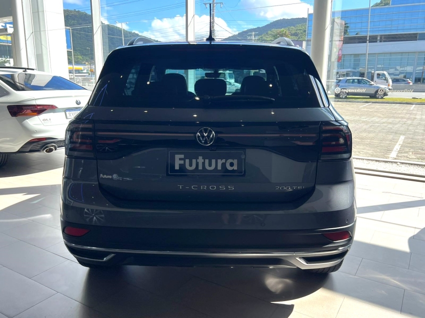 volkswagen t-cross 1.0 200 tsi total flex comfortline automatico gasolina 4p 202412