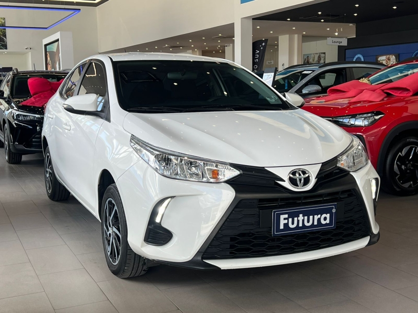 toyota yaris 1.5 16v flex xl multidrive gasolina 4p automatico 20242