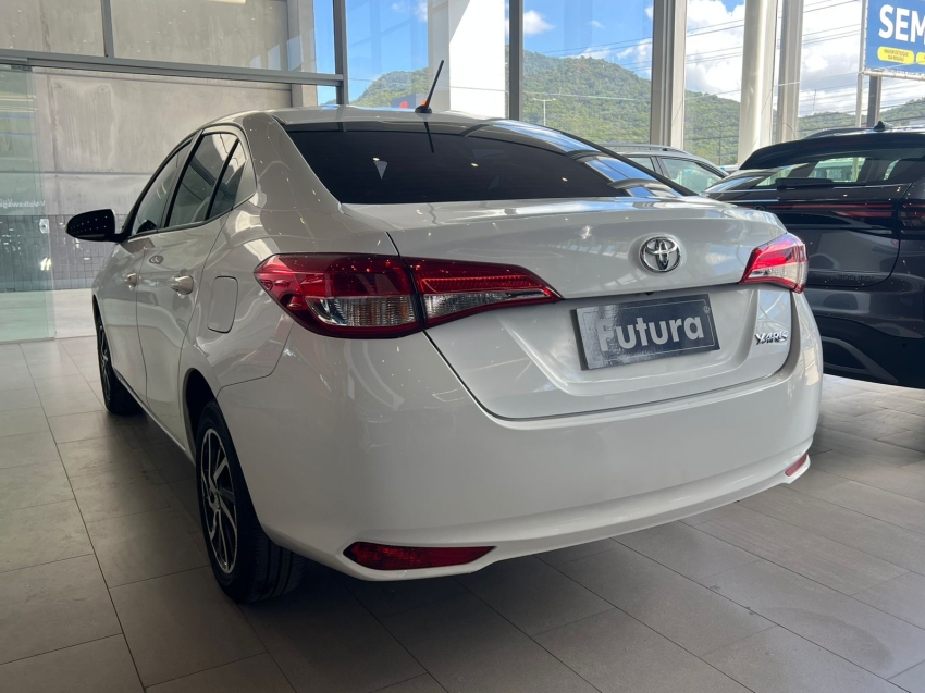 toyota yaris 1.5 16v flex xl multidrive gasolina 4p automatico 202411