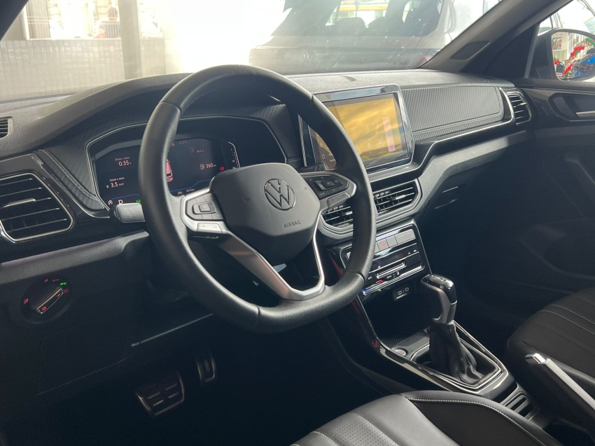 volkswagen t-cross 1.4 250 tsi total flex highline automatico gasolina 4p 20253