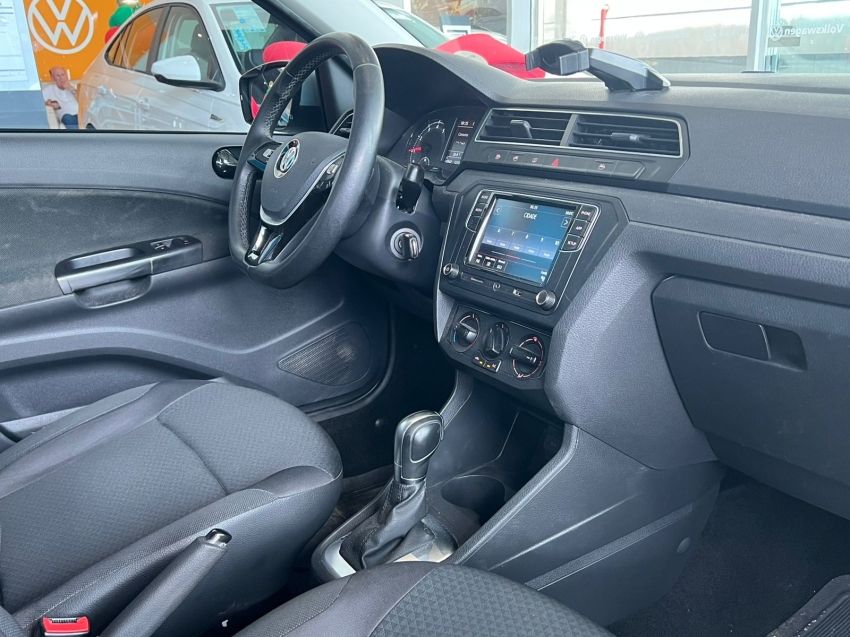 volkswagen voyage 1.6 16v msi totalflex 4p automatico gasolina 20229