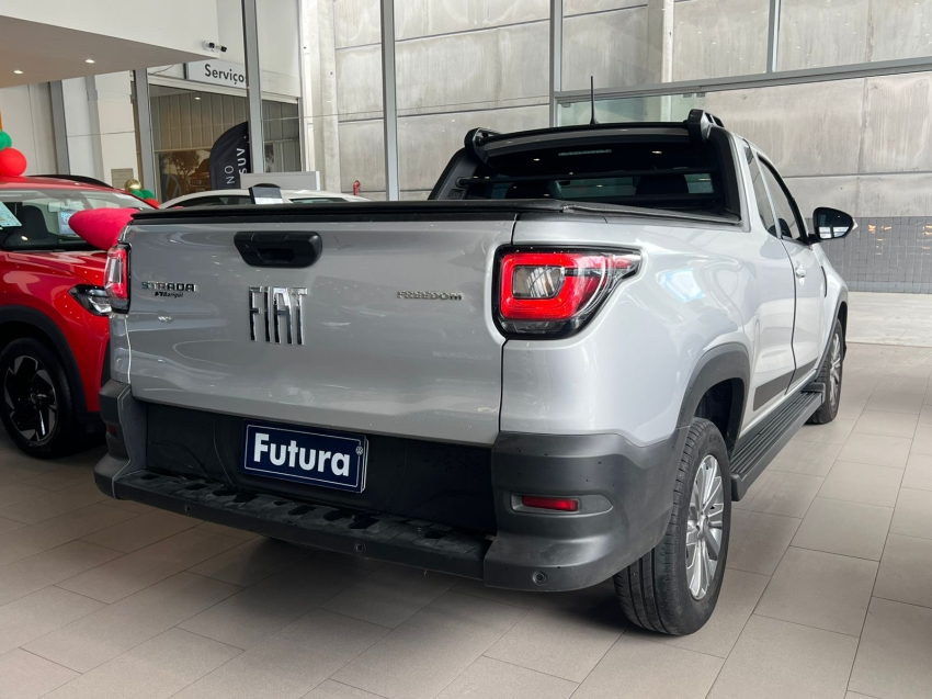 fiat strada 1.3 firefly flex freedom cs manual gasolina 4p 202111