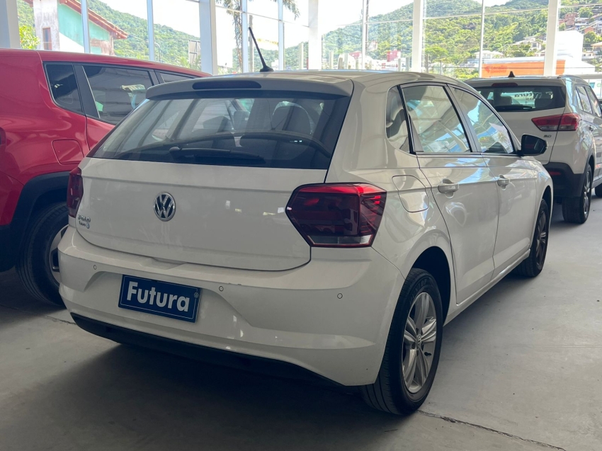 volkswagen polo 1.0 mpi total flex manual gasolina 4p 202013