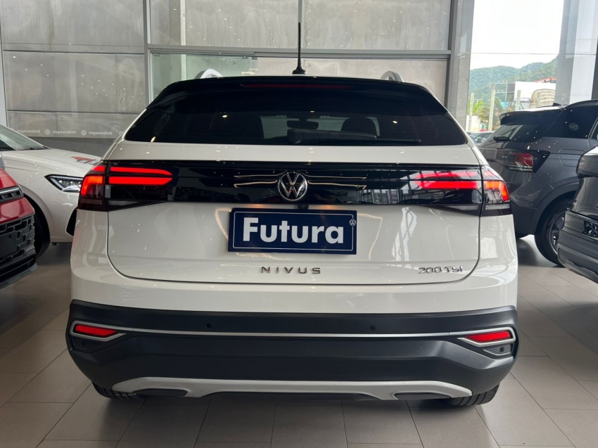 volkswagen nivus 1.0 200 tsi total flex highline automatico gasolina 4p 202112