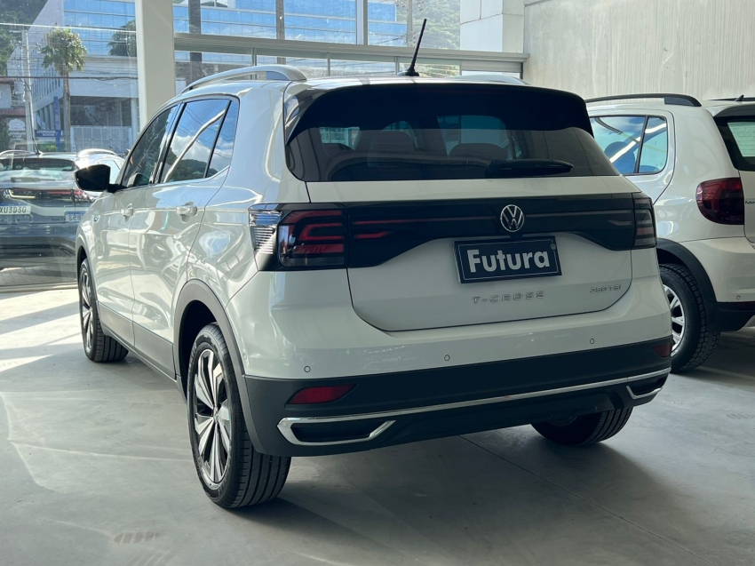 volkswagen t-cross 1.4 250 tsi total flex highline automatico gasolina 4p 202411