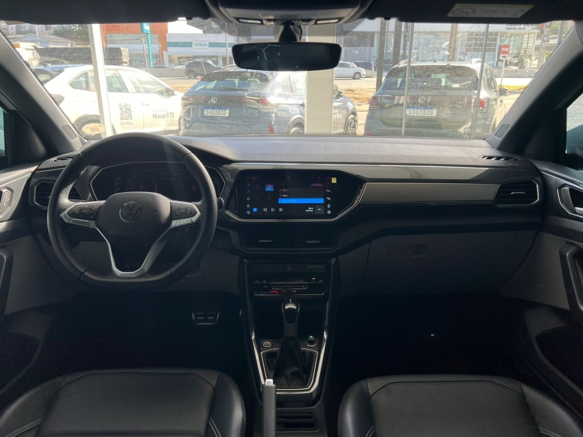 volkswagen t-cross 1.4 250 tsi total flex highline automatico gasolina 4p 20245