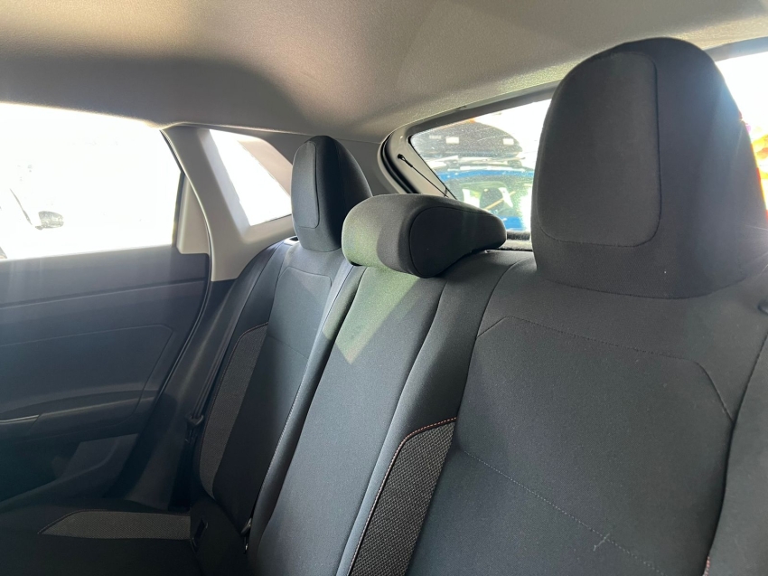 volkswagen polo 1.0 mpi track manual gasolina 4p 202410