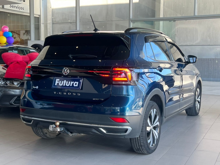 volkswagen t-cross 1.0 200 tsi total flex comfortline automatico gasolina 4p 202113