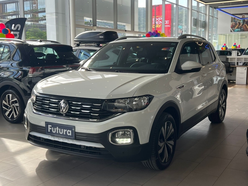 volkswagen t-cross 1.4 250 tsi total flex highline automatico gasolina 4p 2024