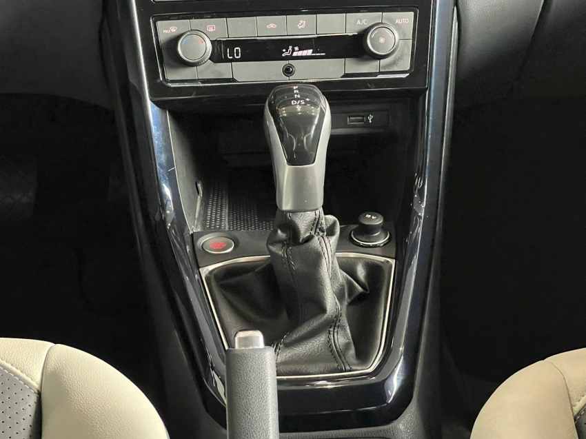 volkswagen t-cross 1.0 200 tsi total flex comfortline automatico gasolina 4p 20228