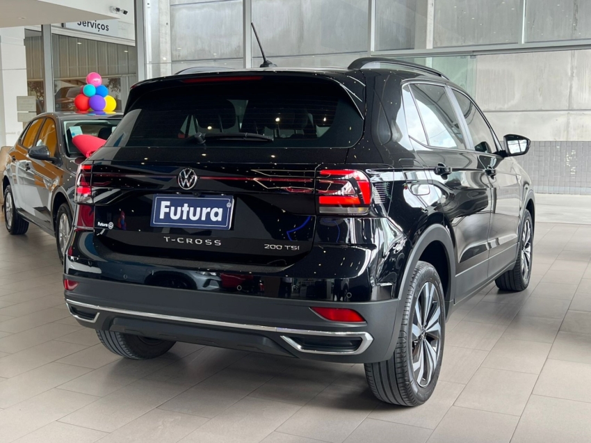 volkswagen t-cross 1.0 200 tsi total flex comfortline automatico gasolina 4p 202213