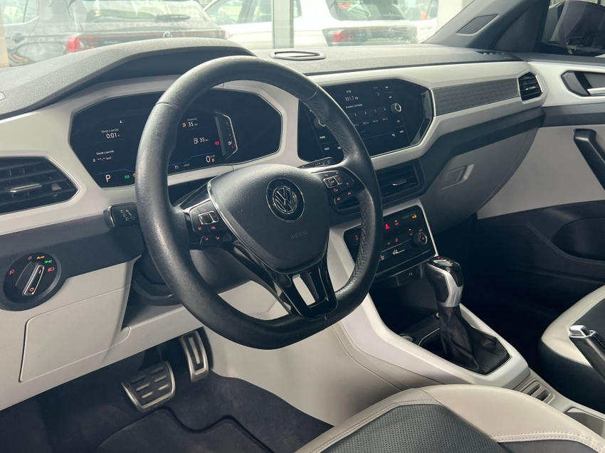 volkswagen t-cross 1.4 250 tsi total flex highline automatico gasolina 4p 20203