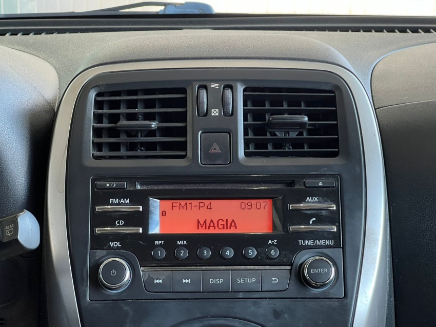 nissan march 1.0 sv 16v flex 4p manual gasolina 20157