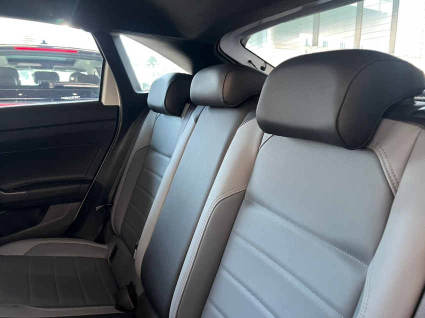 volkswagen nivus 1.0 200 tsi total flex highline automatico gasolina 4p 202410