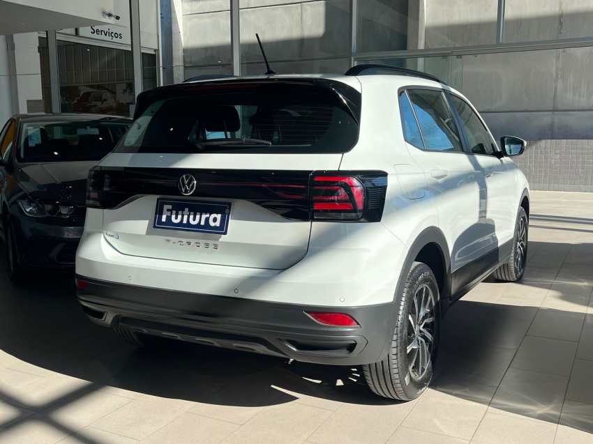 volkswagen t-cross 1.0 200 tsi total flex sense automatico gasolina 4p 202313
