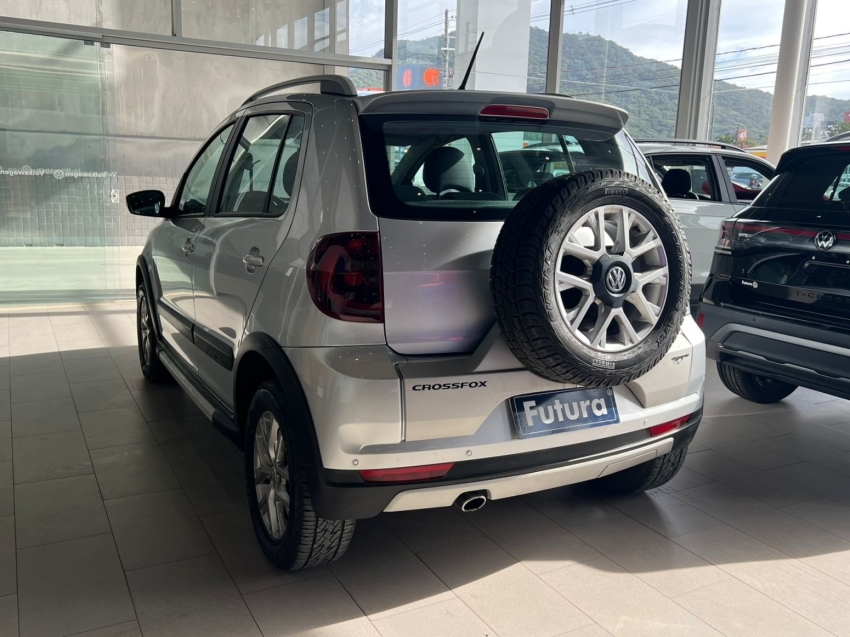 volkswagen crossfox 1.6 mi flex 8v 4p automatizado automatico 201311