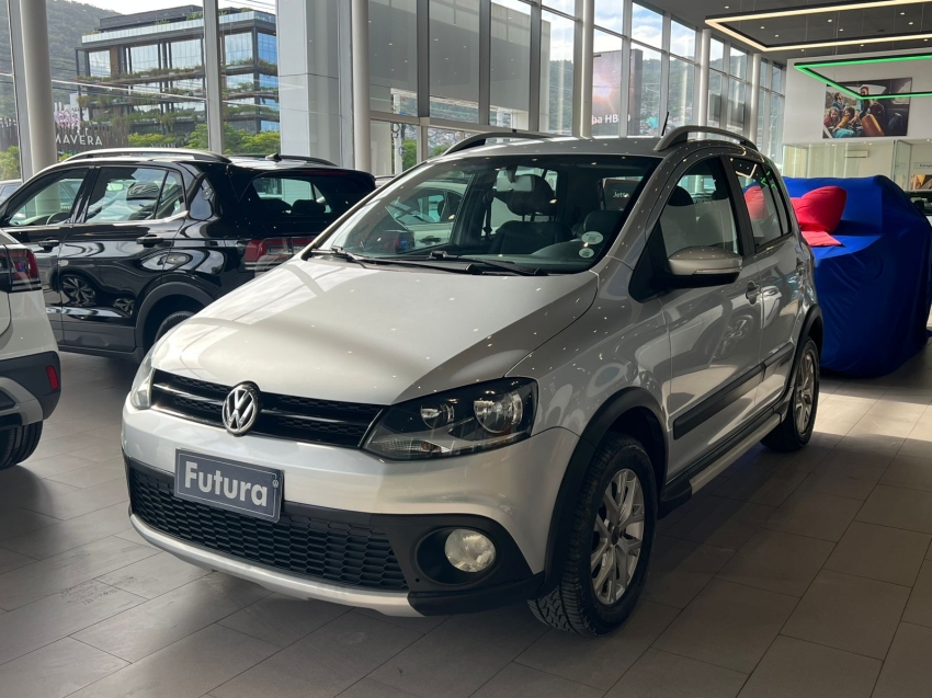 volkswagen crossfox 1.6 mi flex 8v 4p automatizado automatico 2013