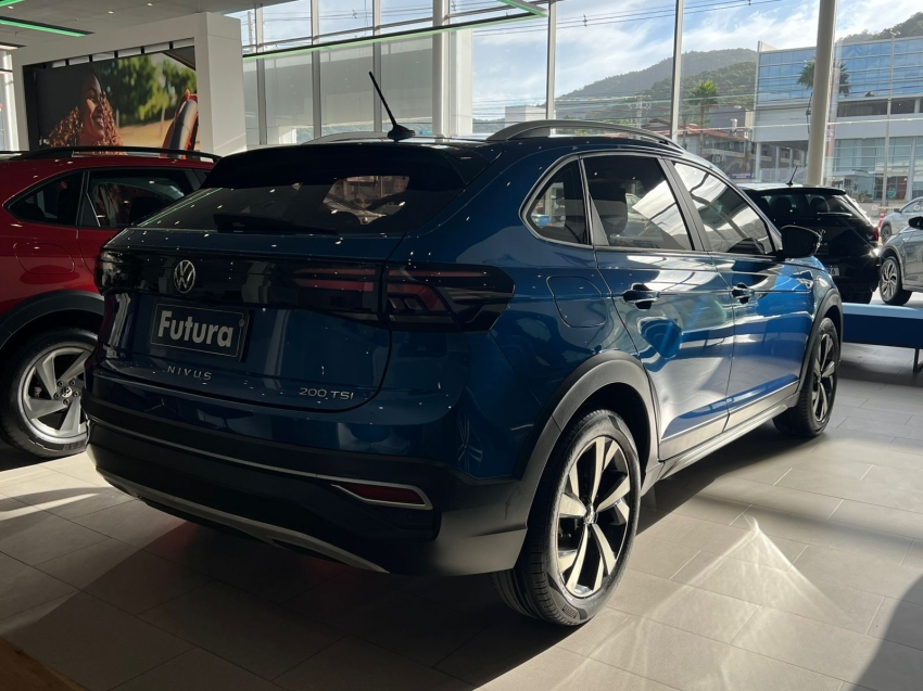 volkswagen nivus 1.0 200 tsi total flex highline automatico gasolina 4p 202313