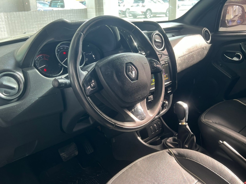 renault duster oroch 2.0 16v hi-flex dynamique automatico flex 4p 20203