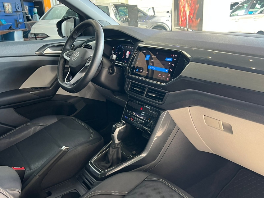 volkswagen t-cross 1.4 250 tsi total flex highline automatico gasolina 4p 20248