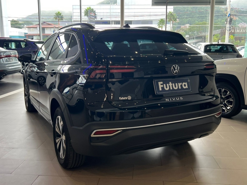 volkswagen nivus 1.0 200 tsi total flex comfortline automatico gasolina 4p 202411