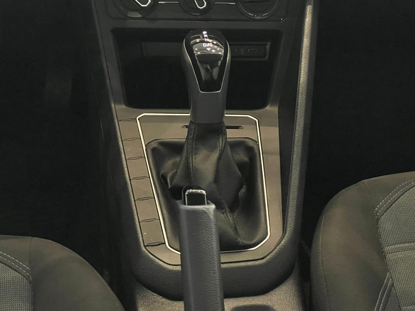 volkswagen nivus 1.0 200 tsi total flex comfortline automatico gasolina 4p 20247