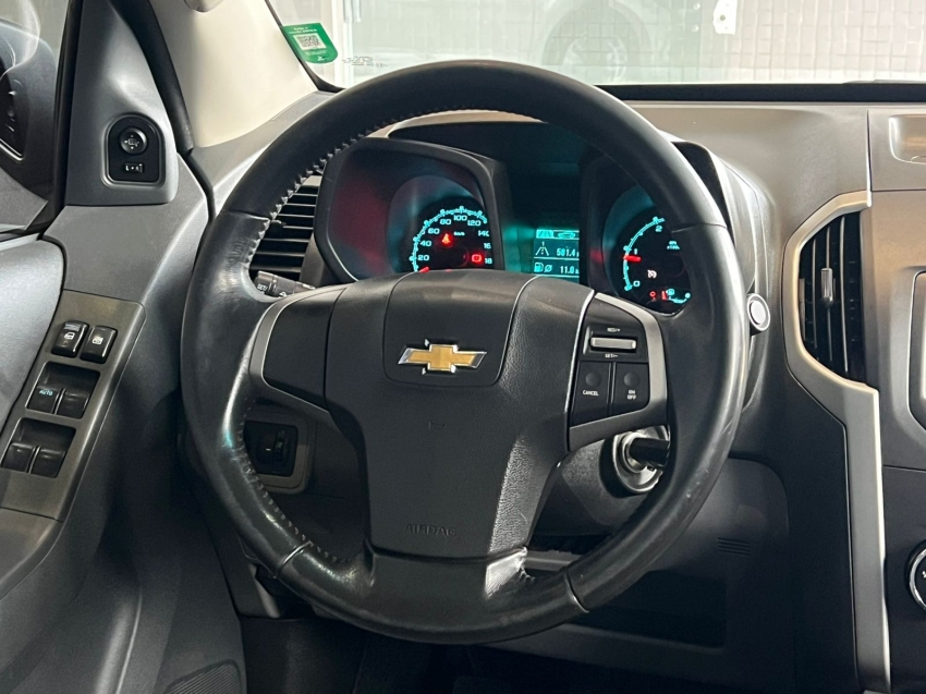 chevrolet s10 2.8 lt 4x2 cd 16v turbo diesel 4p manual 20155