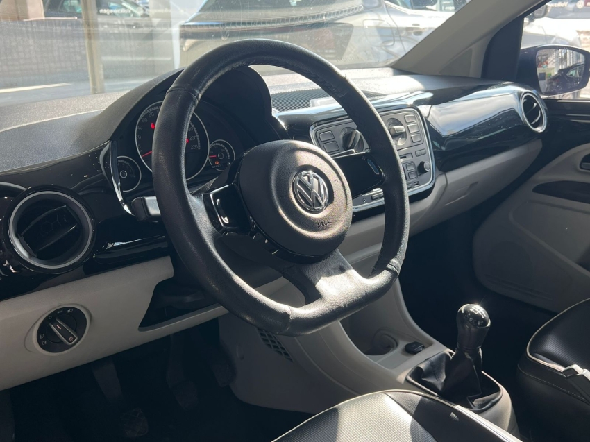 volkswagen up 1.0 tsi high 12v flex 4p manual 20173