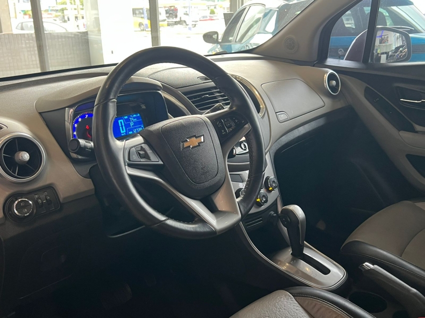 chevrolet tracker 1.8 mpfi ltz 4x2 16v flex 4p automatico gasolina 20143