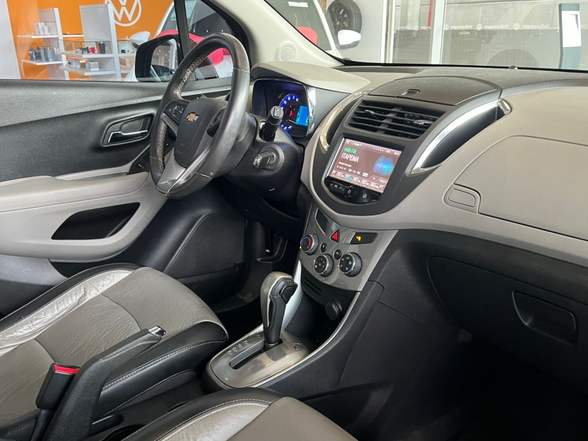 chevrolet tracker 1.8 mpfi ltz 4x2 16v flex 4p automatico gasolina 20149