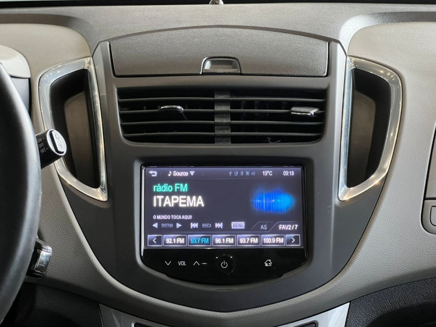 chevrolet tracker 1.8 mpfi ltz 4x2 16v flex 4p automatico gasolina 20147