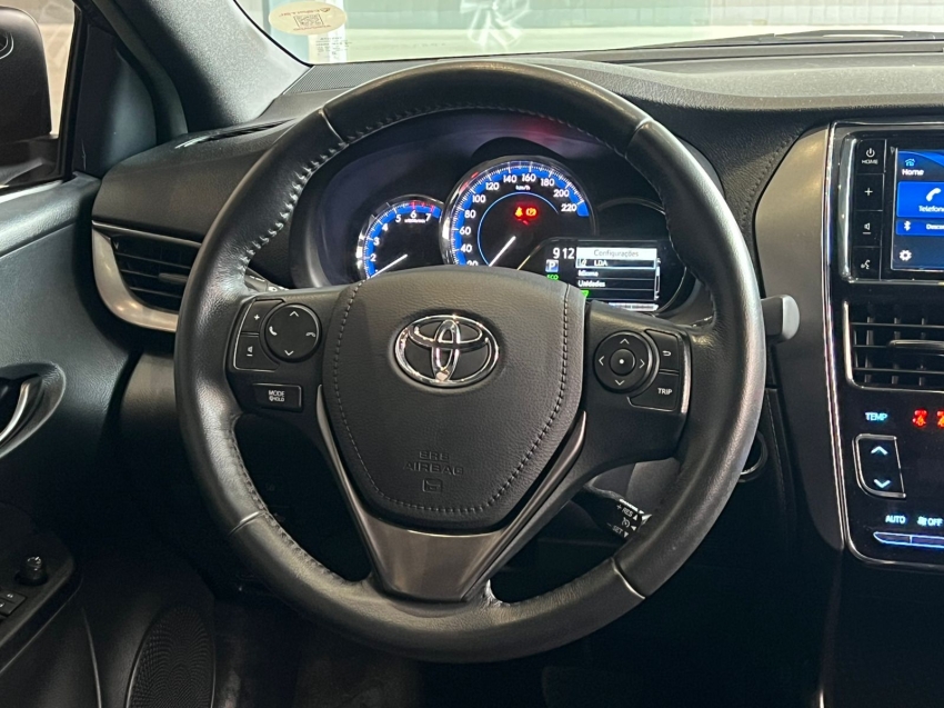 toyota yaris 1.5 16v flex sedan xs connect multidrive gasolina 4p automatico 20236