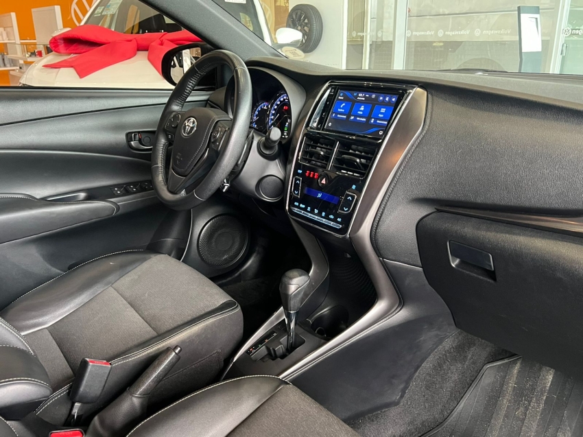 toyota yaris 1.5 16v flex sedan xs connect multidrive gasolina 4p automatico 20239