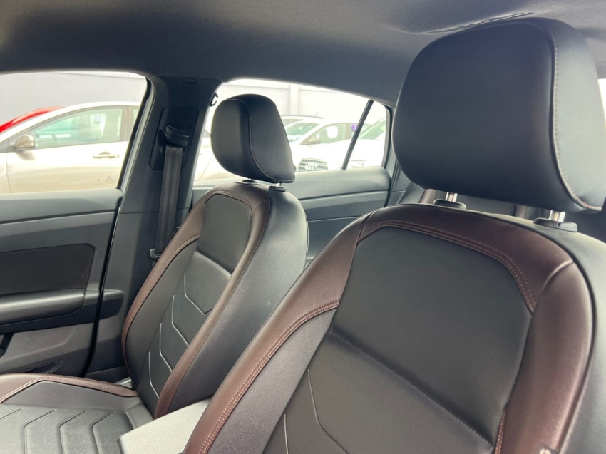 volkswagen virtus 1.0 200 tsi highline automatico gasolina 4p 20244